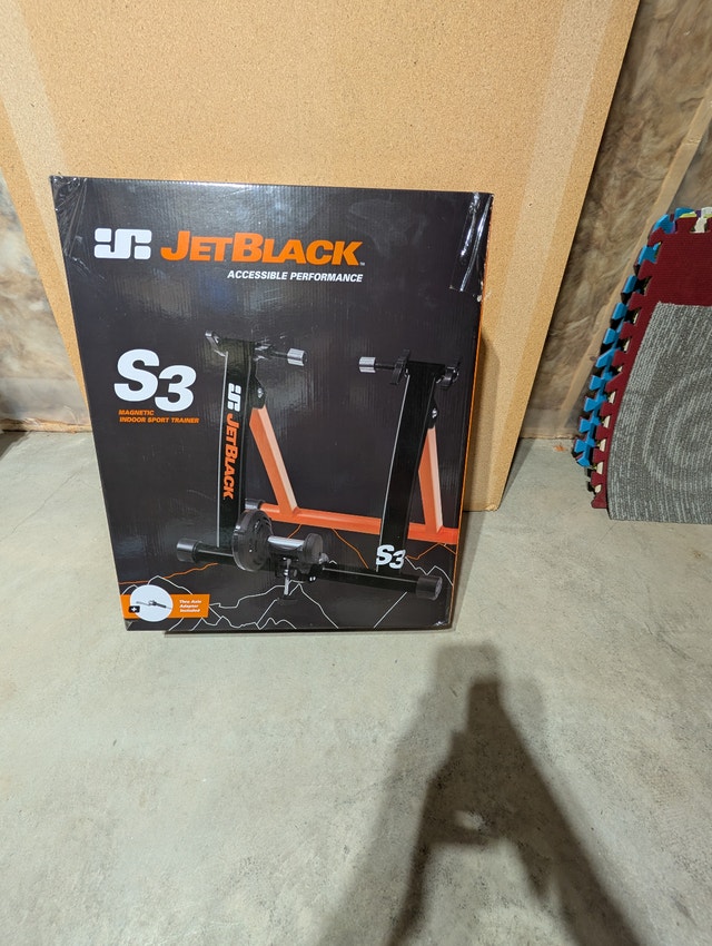 Magnetic Resistance Bike Trainer - New