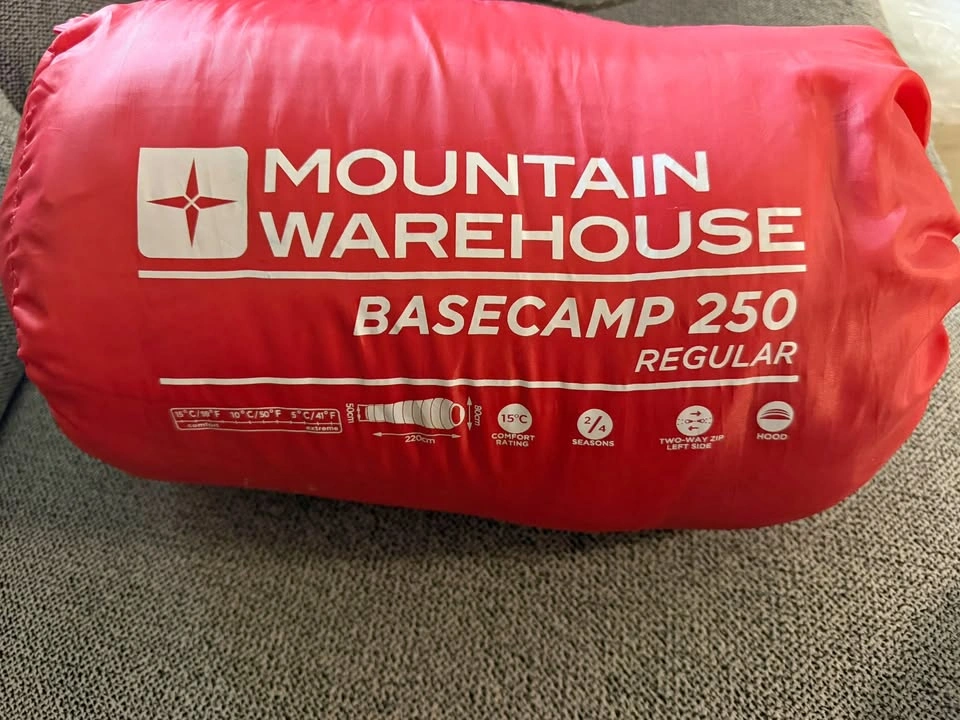 Mountain Warehouse Basecamp 250 Sleeping Bag