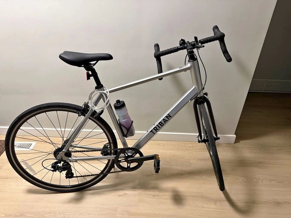 Triban RC 100 Road Bike – Bought This Summer – Extras Included
