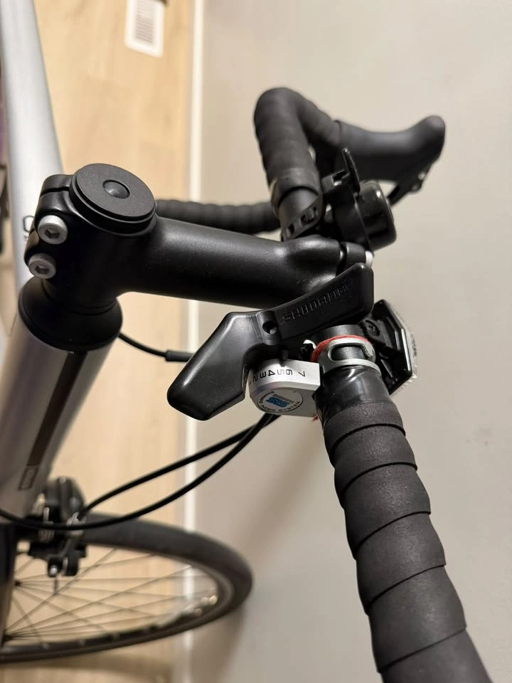 Triban RC 100 Road Bike – Bought This Summer – Extras Included - photo 2