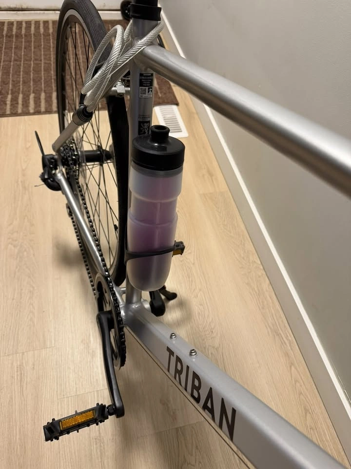 Triban RC 100 Road Bike – Bought This Summer – Extras Included - photo 3