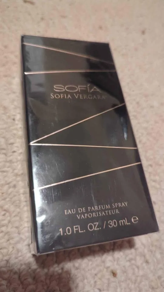 Sofia Vergara Perfume (Sealed) image indicator(2)