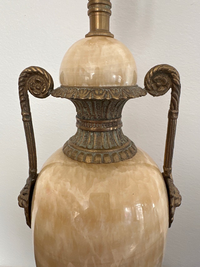 VTG Mid-Century Italian Regency onyx marble and brass table lamp - photo 2