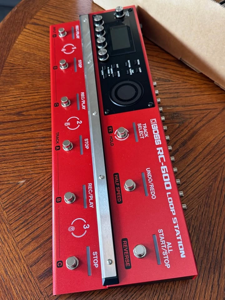 Boss RC-600 loop station - photo 3