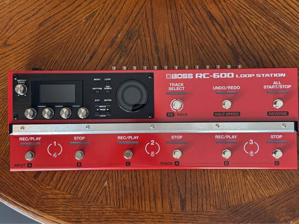 Boss RC-600 loop station - photo 4