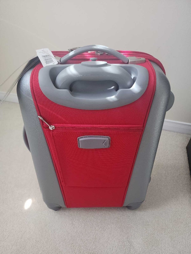 Heys SpinAir Carry-On Luggage - photo 3