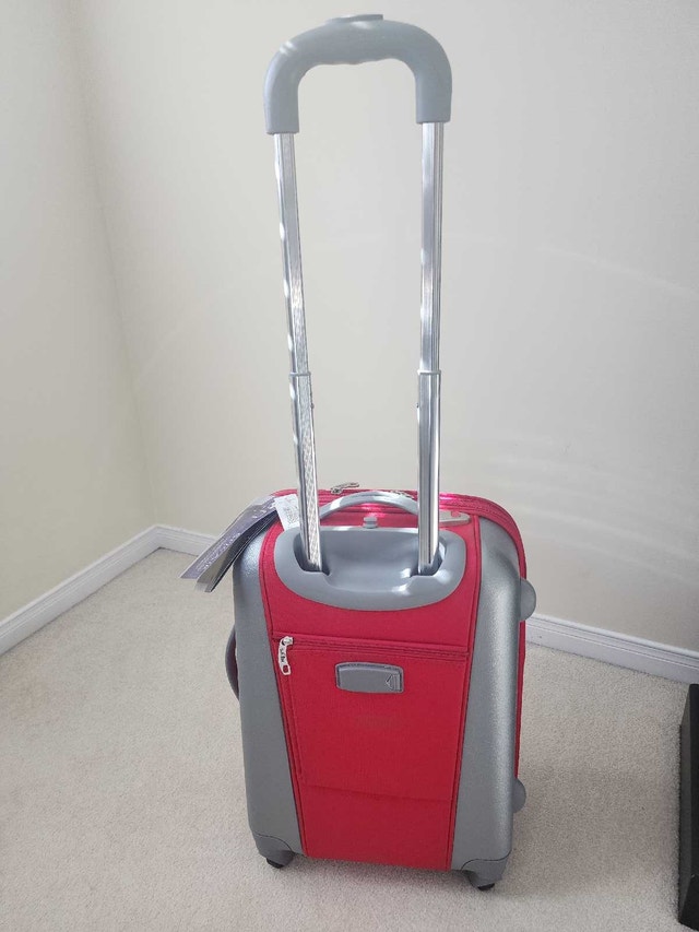 Heys SpinAir Carry-On Luggage - photo 4