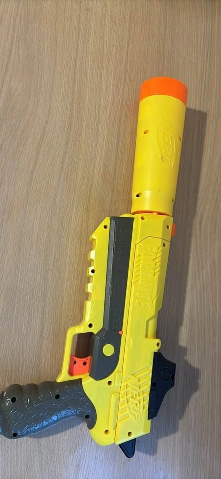 Fortnite Nerf Gun - photo 2