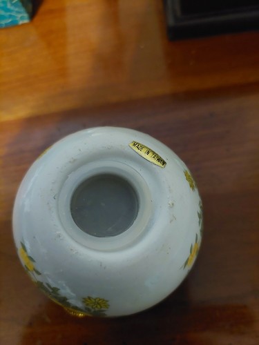 Pretty Popourri Ball With Cord And Plug Intact, Porcelain - photo 4