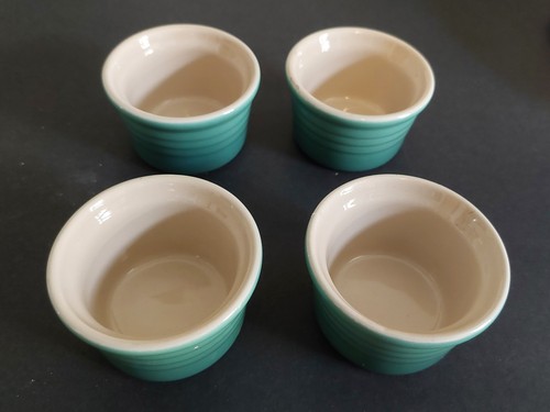 4 Le Creuset Cupcake Size Ramekins - photo 4