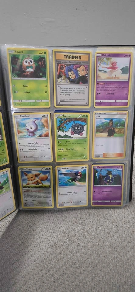 Pokémon Cards - photo 3