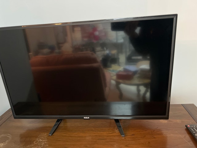 RCA 32-inch LED Television