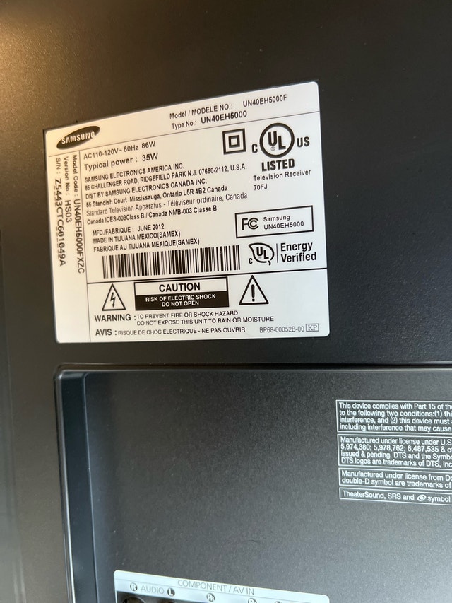 Samsung 40-inch LED Television - photo 2