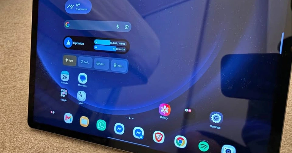 Prijection Symbol Samsung Galaxy Tab S9 FE+ 128GB with S-Pen and Case | Karrot