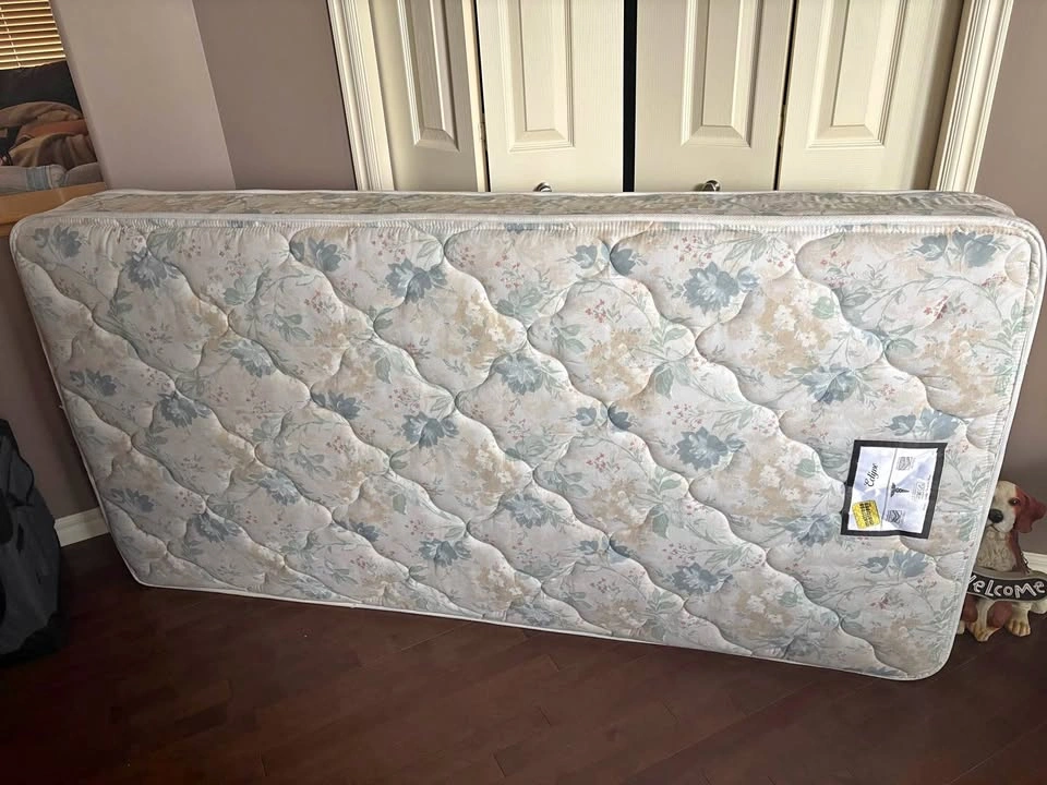 Single mattress