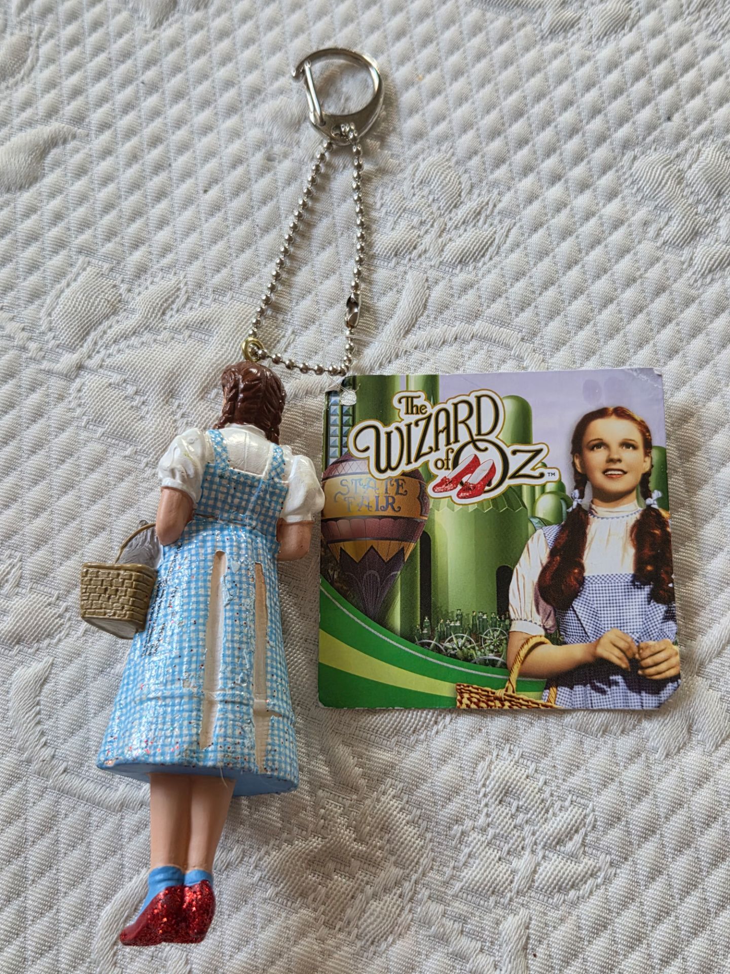 Wizard of Oz Dorothy Figure Keychain - photo 2