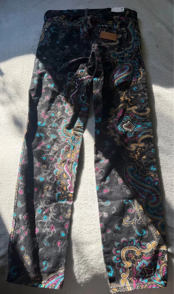 Wrangler Retro Slim 26 inch waist 32 inch length Paisley print - photo 3