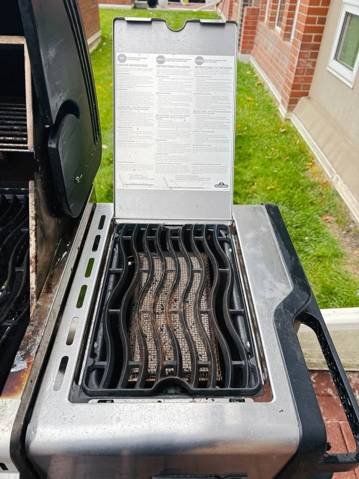 Napoleon 485 Propane Gas BBQ with Infrared Burners - photo 4