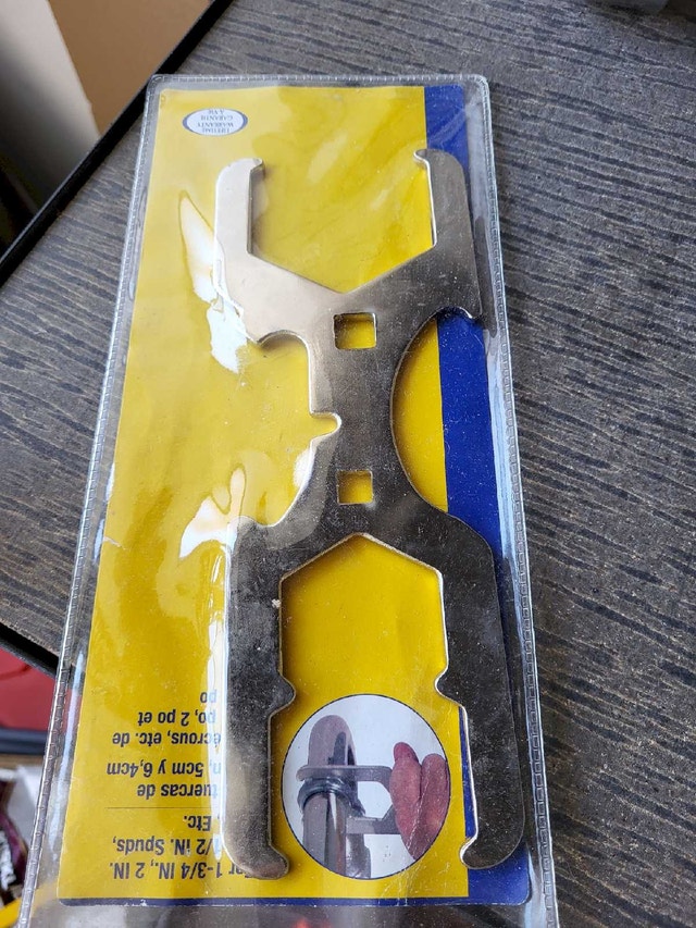 Plumbing Copper Tool Lot - RIDGID Pipe Cutter - photo 5