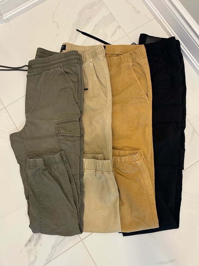 American Eagle Jogger Pants - medium elastic waist