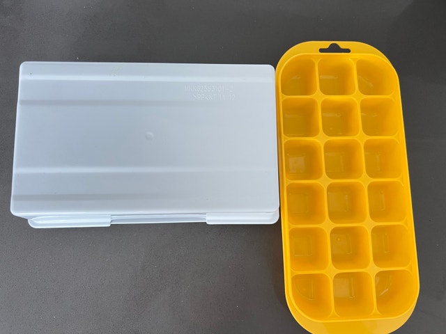 Ice Cube Tray and Storage Container - photo 2