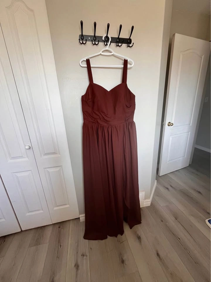 Fully lined chocolate brown full length dress - photo 3