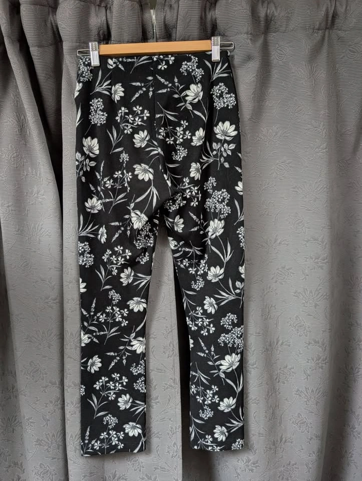 Floral Capris - photo 3