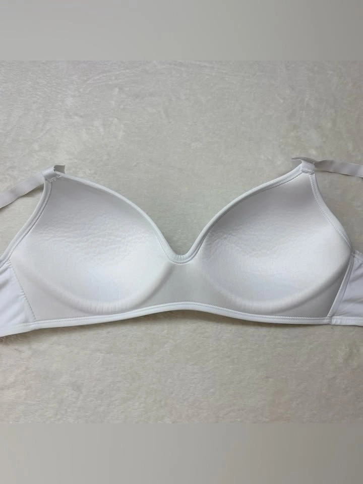 Sophie B White Wireless Moulded T Shirt Bra Seamless 38C - photo 4