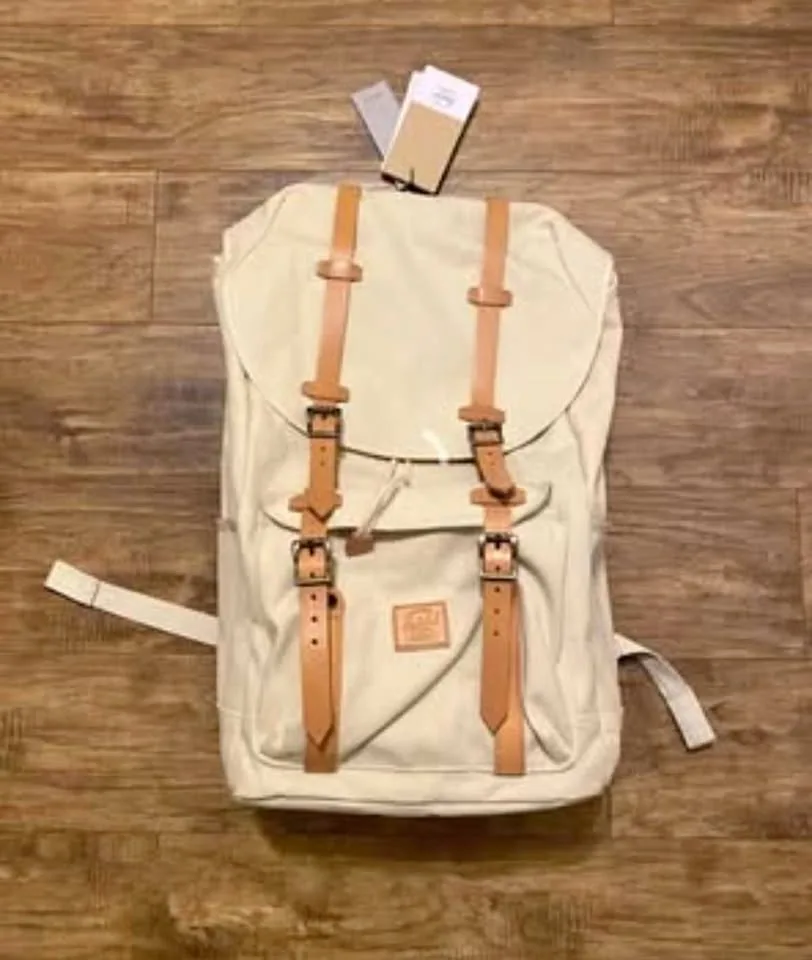 BNWT - Herschel Little🇺🇸 Canvas w/ Real leather Straps thumbnail