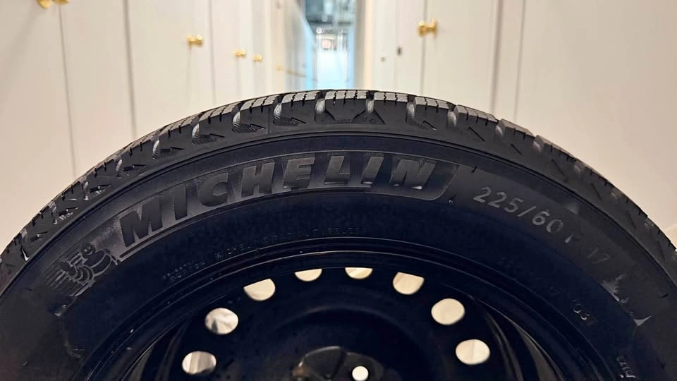 Michelin X-Ice Snow 225/60R17 Winter Tires + 17” Steel Rims