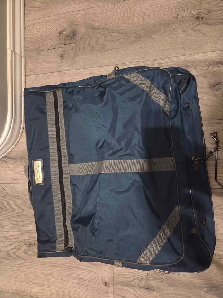Oscar de la Renta Garment Bag - photo 2