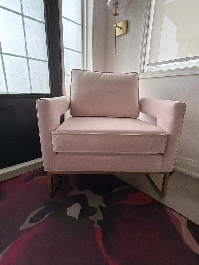 Rose Velvet Accent Chair gold hardware - photo 4
