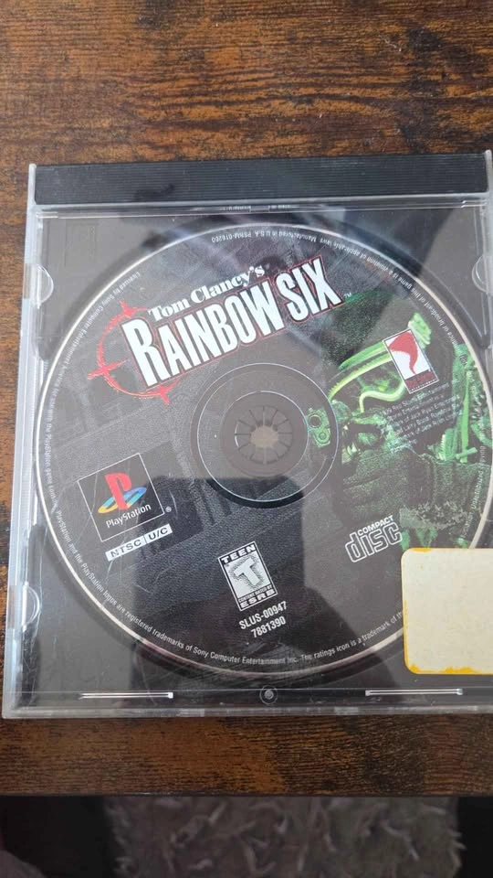 Tom Clancy's Rainbow Six - PlayStation - photo 2
