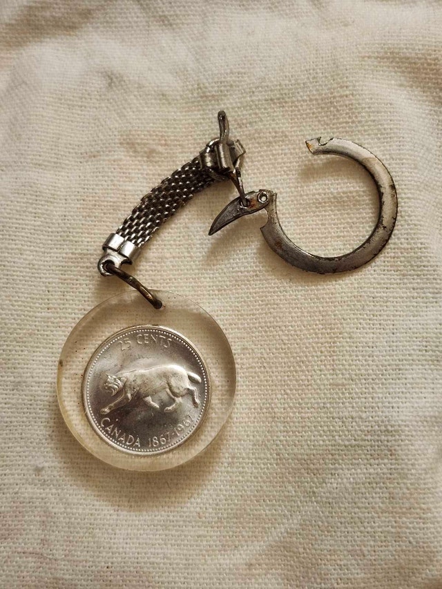 1967 Canadian Silver 25-cent coin in Vintage Keychain