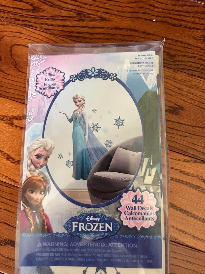 Frozen wall decals - photo 3