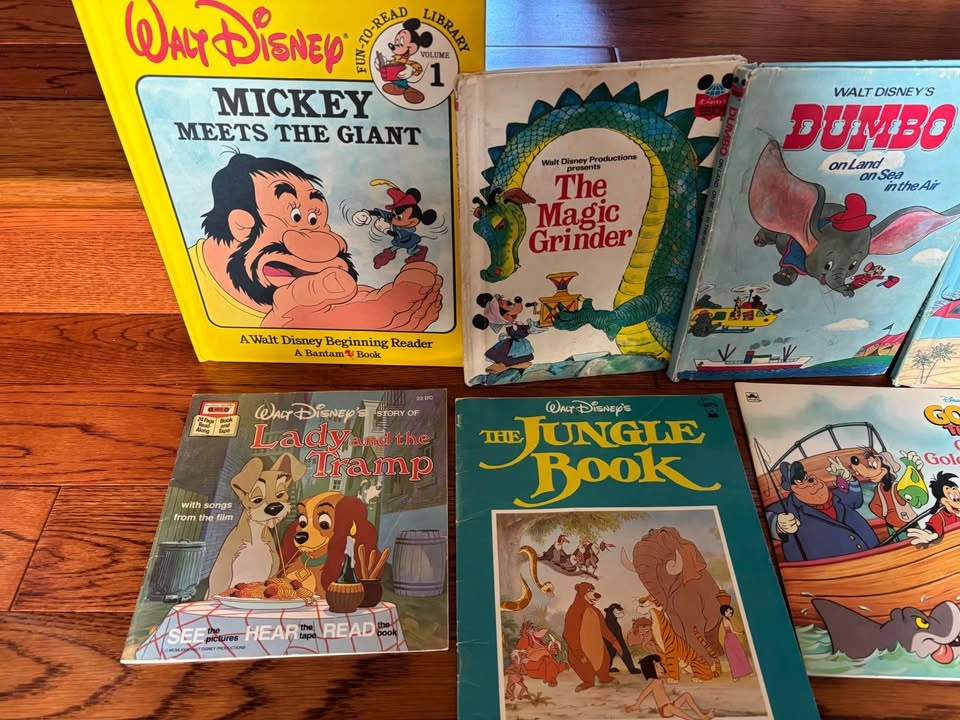 Walt Disney books - photo 2