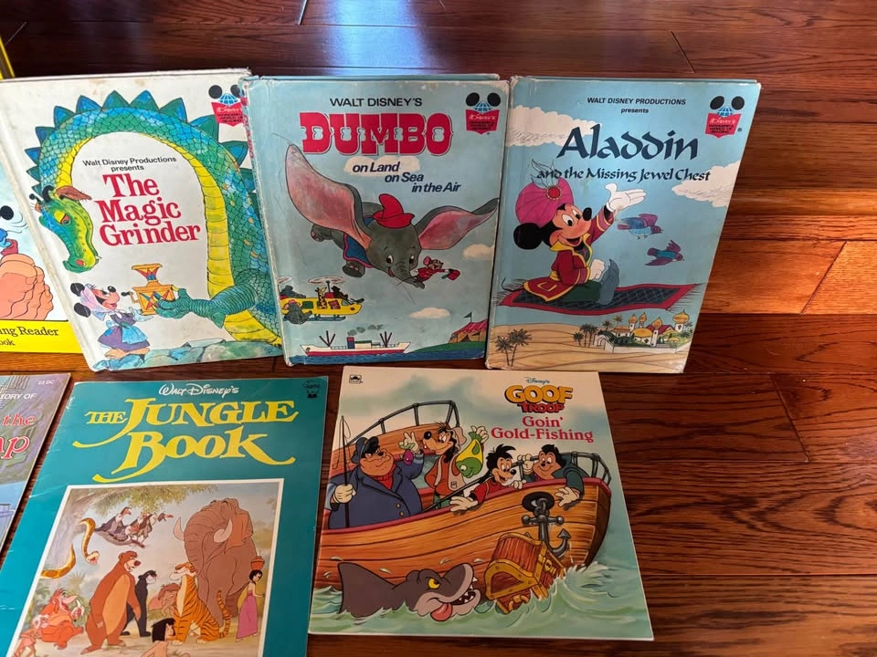Walt Disney books - photo 3