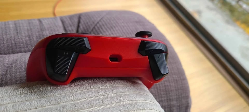 Xbox controller - photo 3