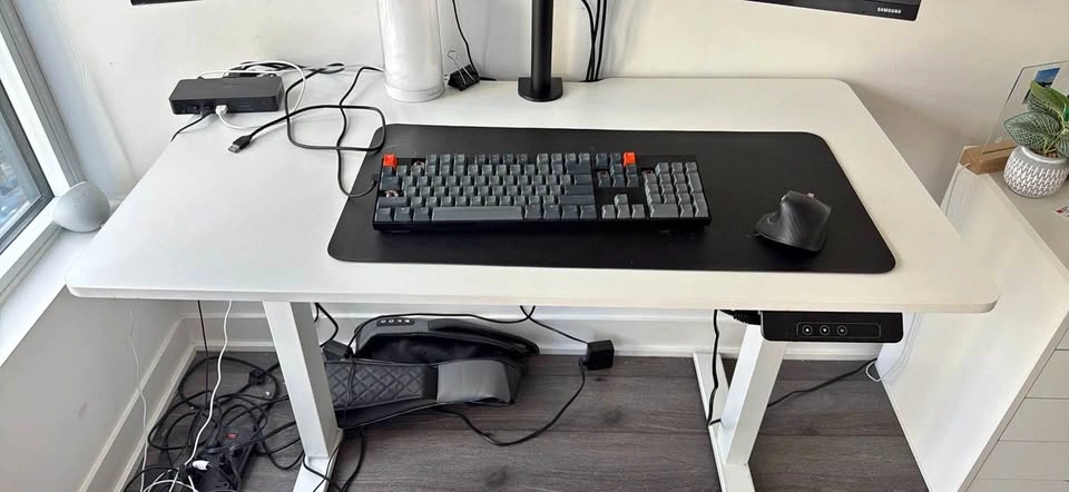 White Standing Desk - Flexispot