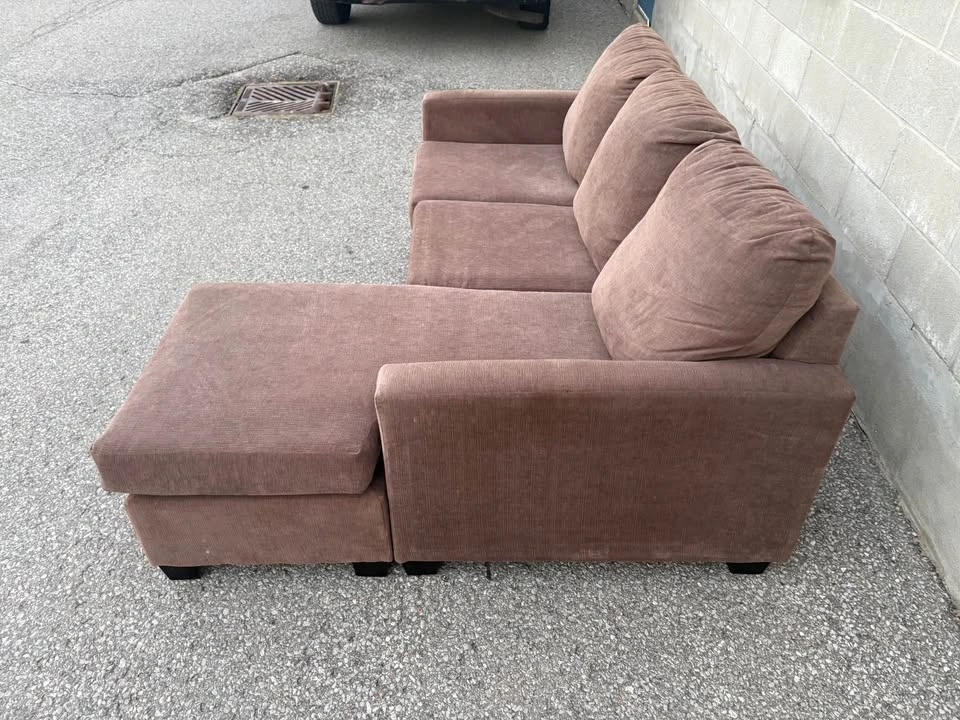 Brown Sectional Sofa with Reversible Chaise - photo 4