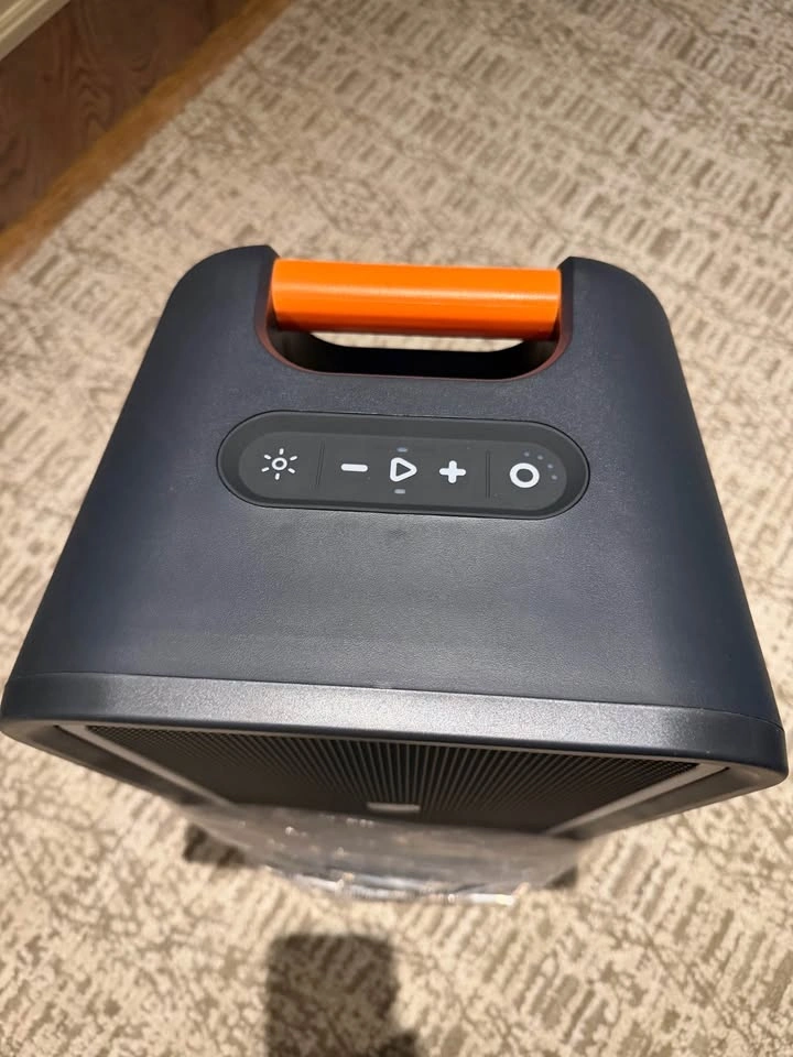 New Skullcandy Stomp XL XT Speaker – Original Box Included - photo 3
