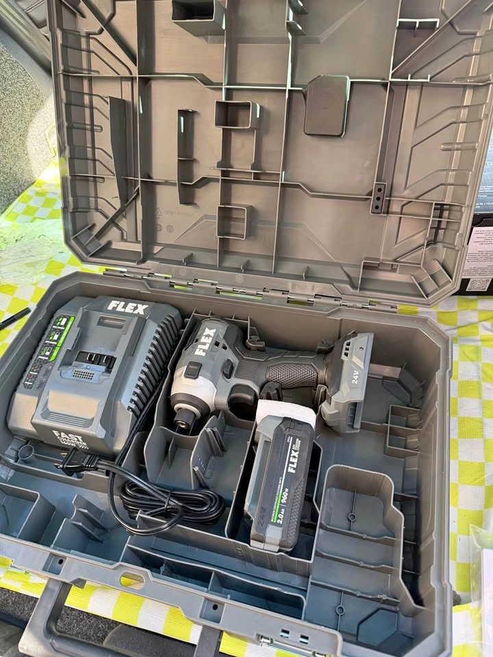 Flex 24V Cordless Impact Driver Kit – Battery & Charger