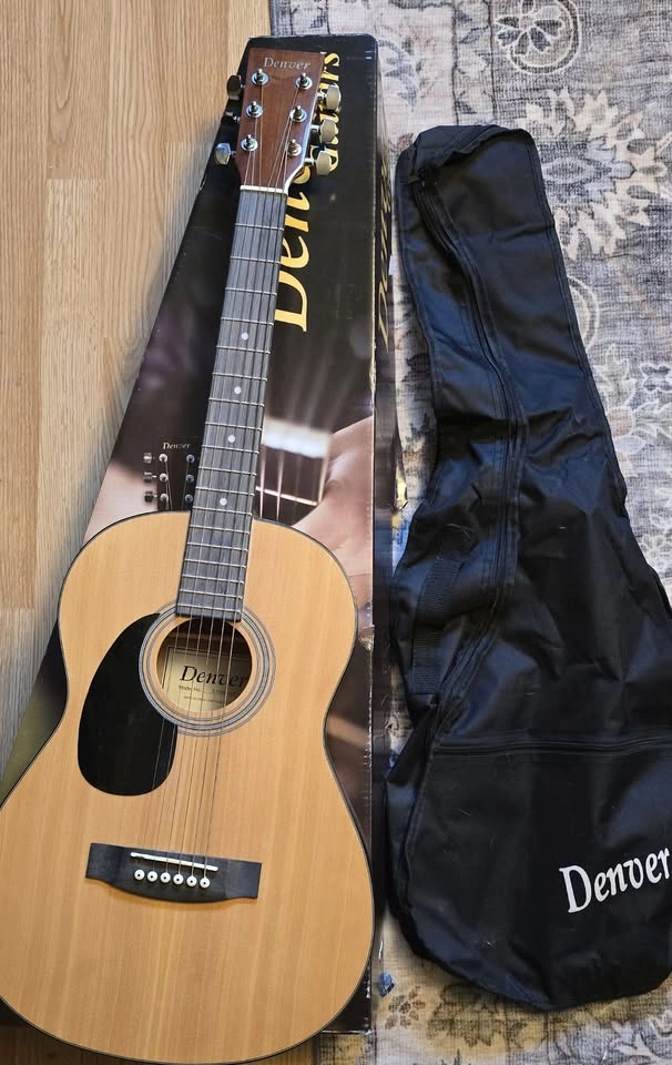 Denver LEFT-HANDED short-scale kids beginner acoustic guitar - photo 4