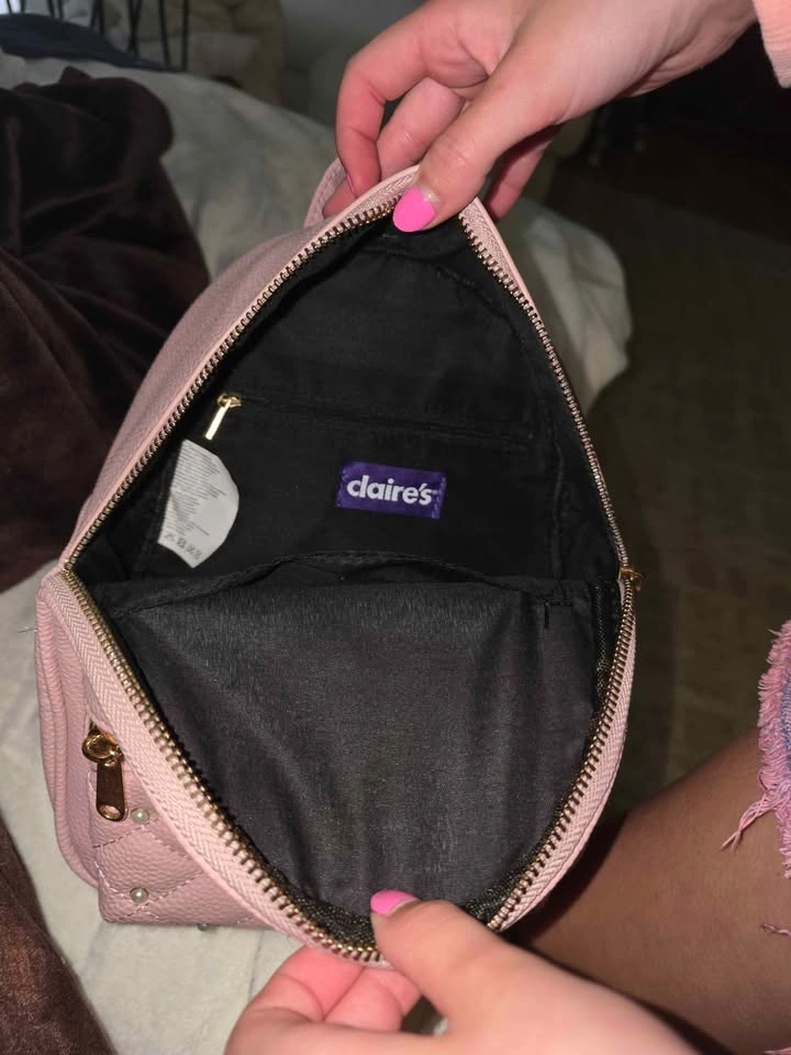 Claire's Pink Quilted Pearl Mini Backpack - photo 2