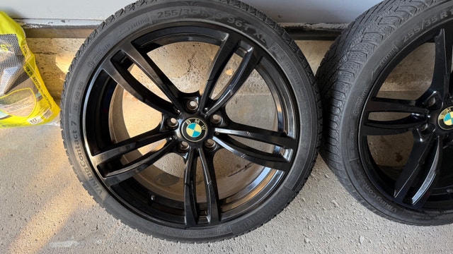 Winter Tires 19” + Black Alloy Rims - VikingContact 7 - BMW - photo 2