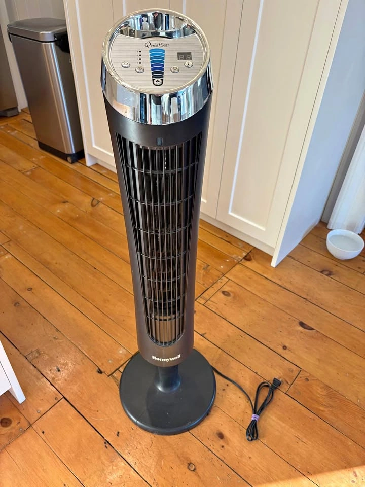 Honeywell QuietSet Tower Fan