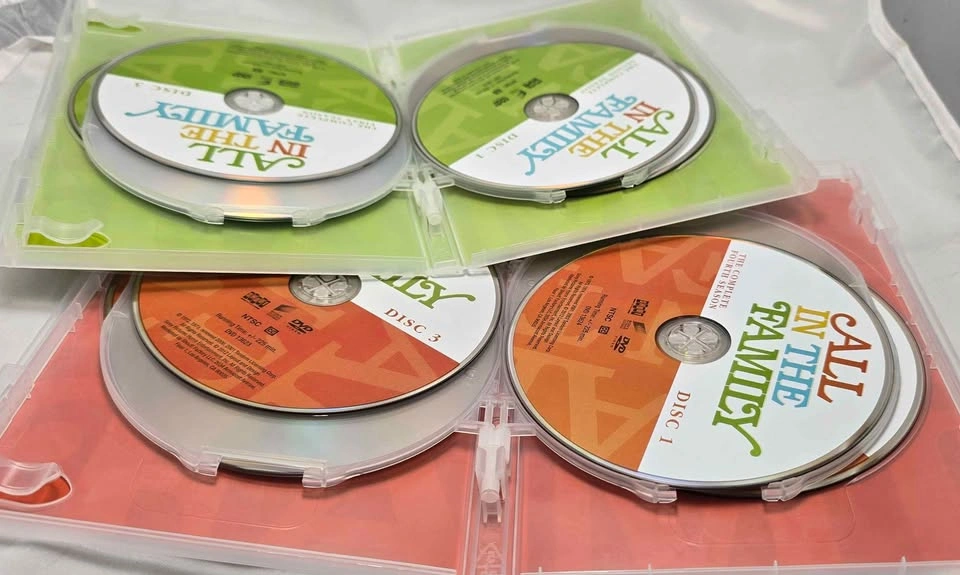 All In The Family seasons 1, 2, 3, 4 DVD set - photo 4