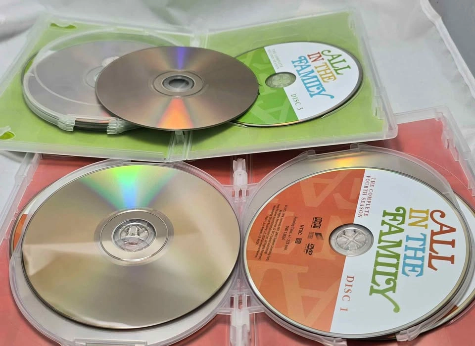 All In The Family seasons 1, 2, 3, 4 DVD set - photo 5