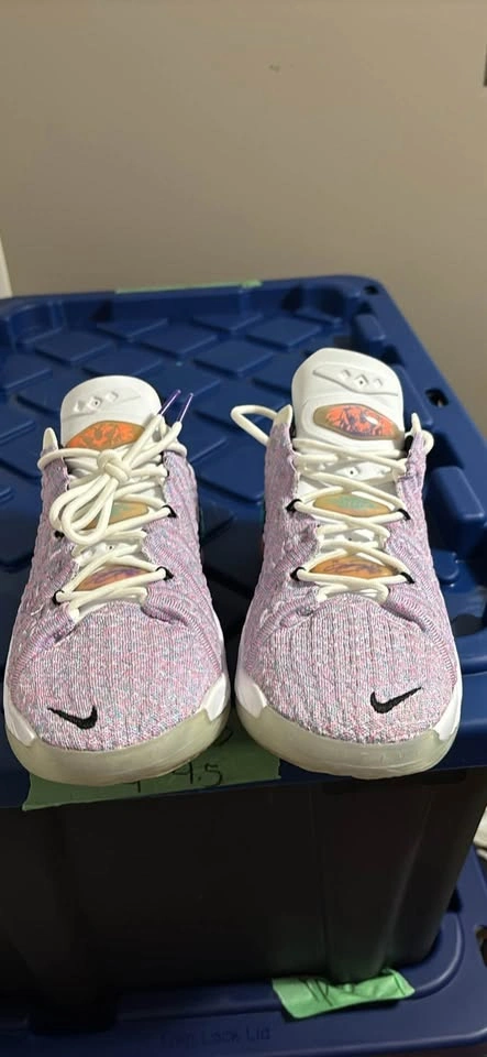 Nike LeBron 18 GS Graffiti Big Kids US 7Y Basketball Shoes - photo 3