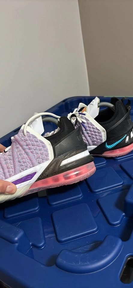 Nike LeBron 18 GS Graffiti Big Kids US 7Y Basketball Shoes - photo 5